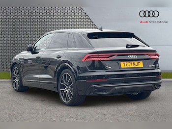 Used Audi Q8 2022 for sale - 76272192: Photo