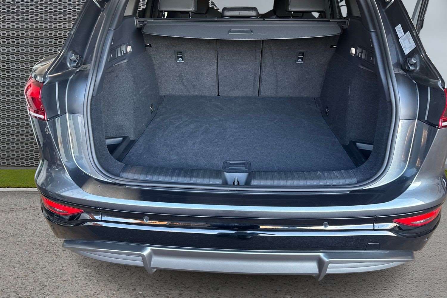 Used Audi Q6 e-tron 2025 for sale - 77553199: Photo 13