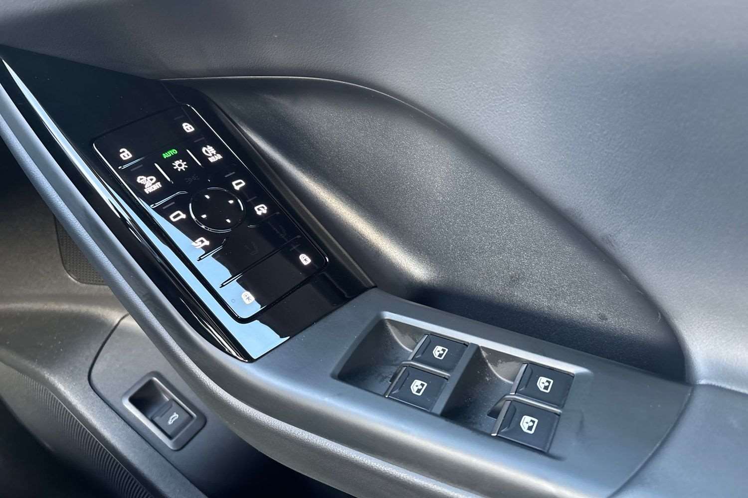 Used Audi Q6 e-tron 2025 for sale - 77553199: Photo 14