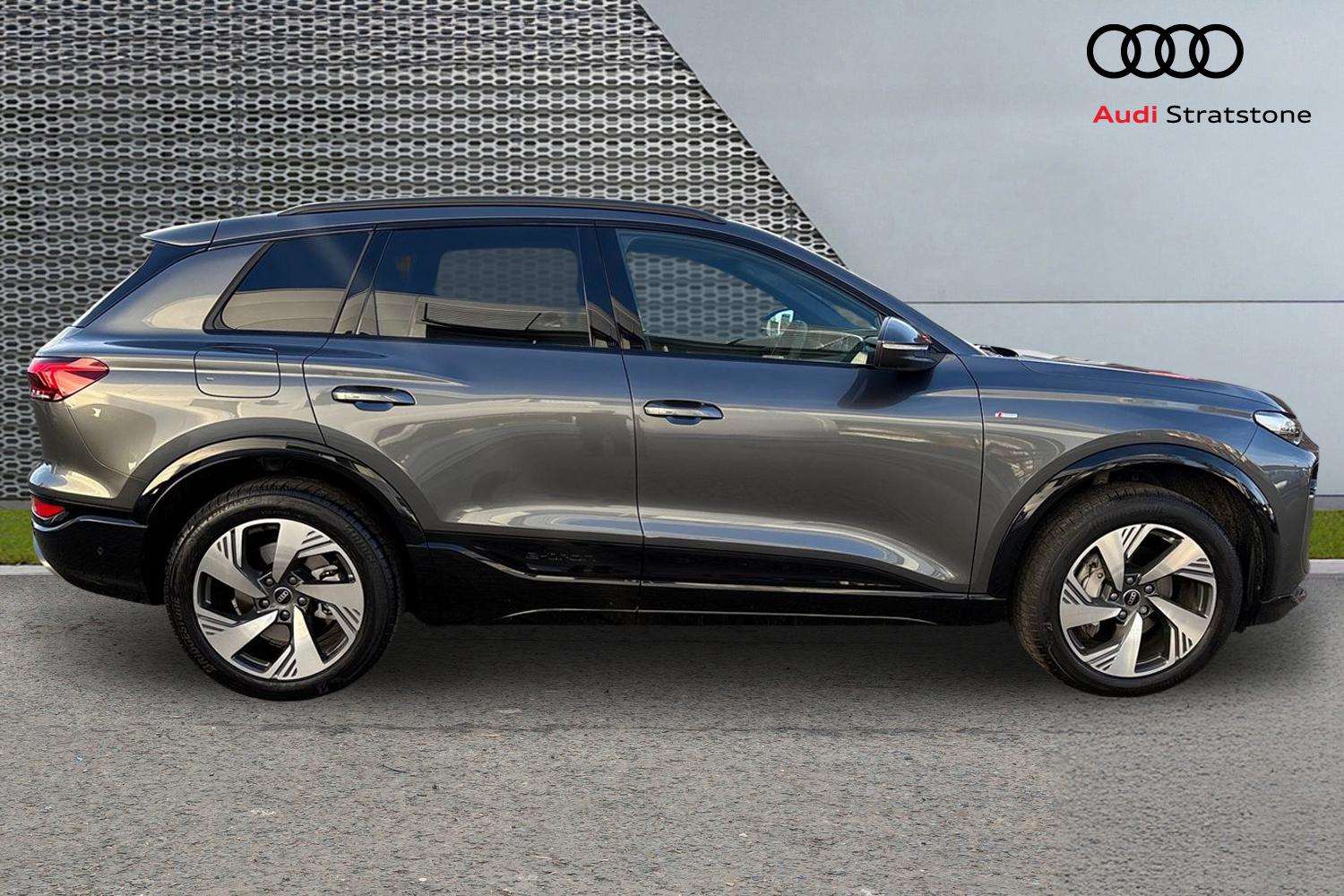 Used Audi Q6 e-tron 2025 for sale - 77553199: Photo 4