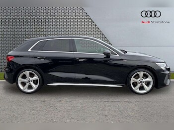 Used Audi A3 2022 for sale - 77000119: Photo