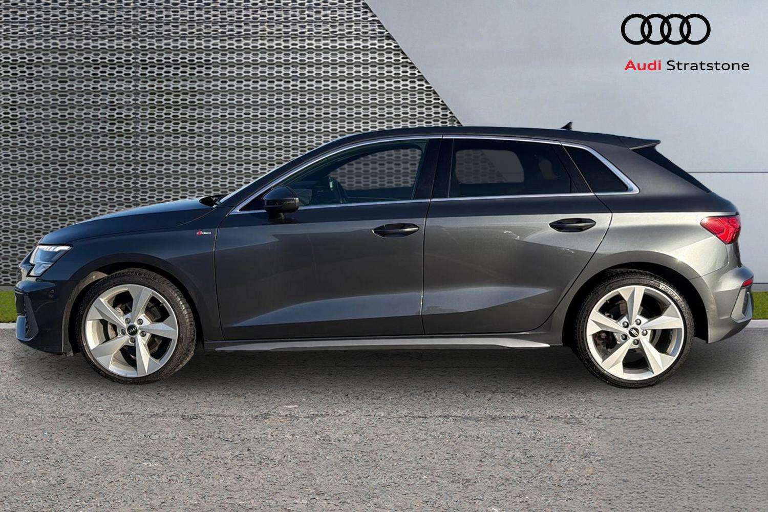 Used Audi A3 2023 for sale - 76916127: Photo 8