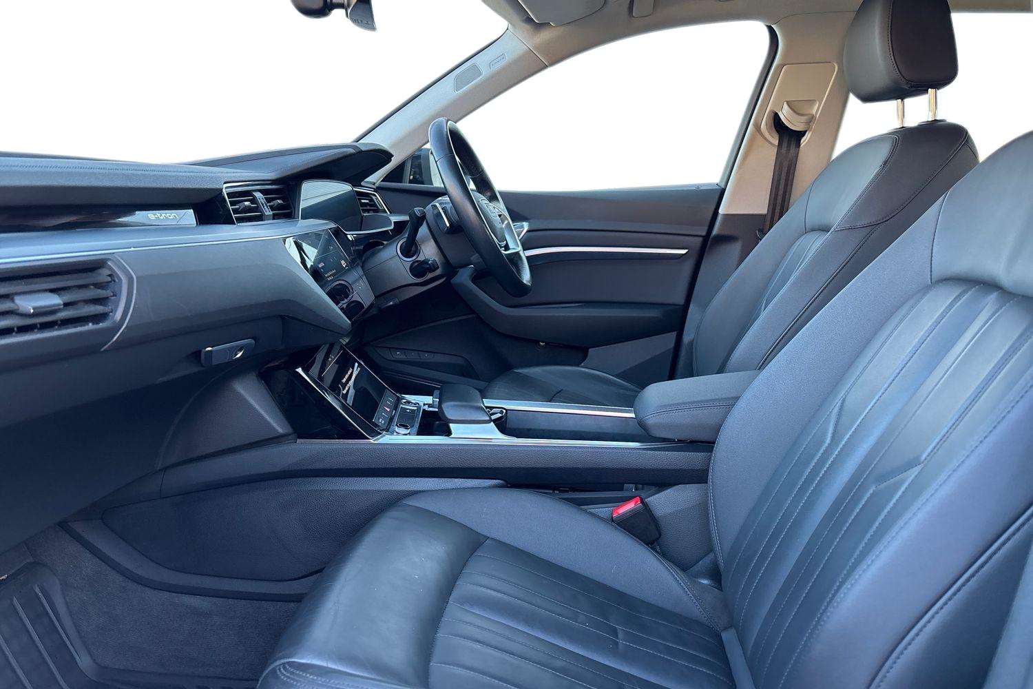 Used Audi e-tron 2020 for sale - 77333824: Photo 21