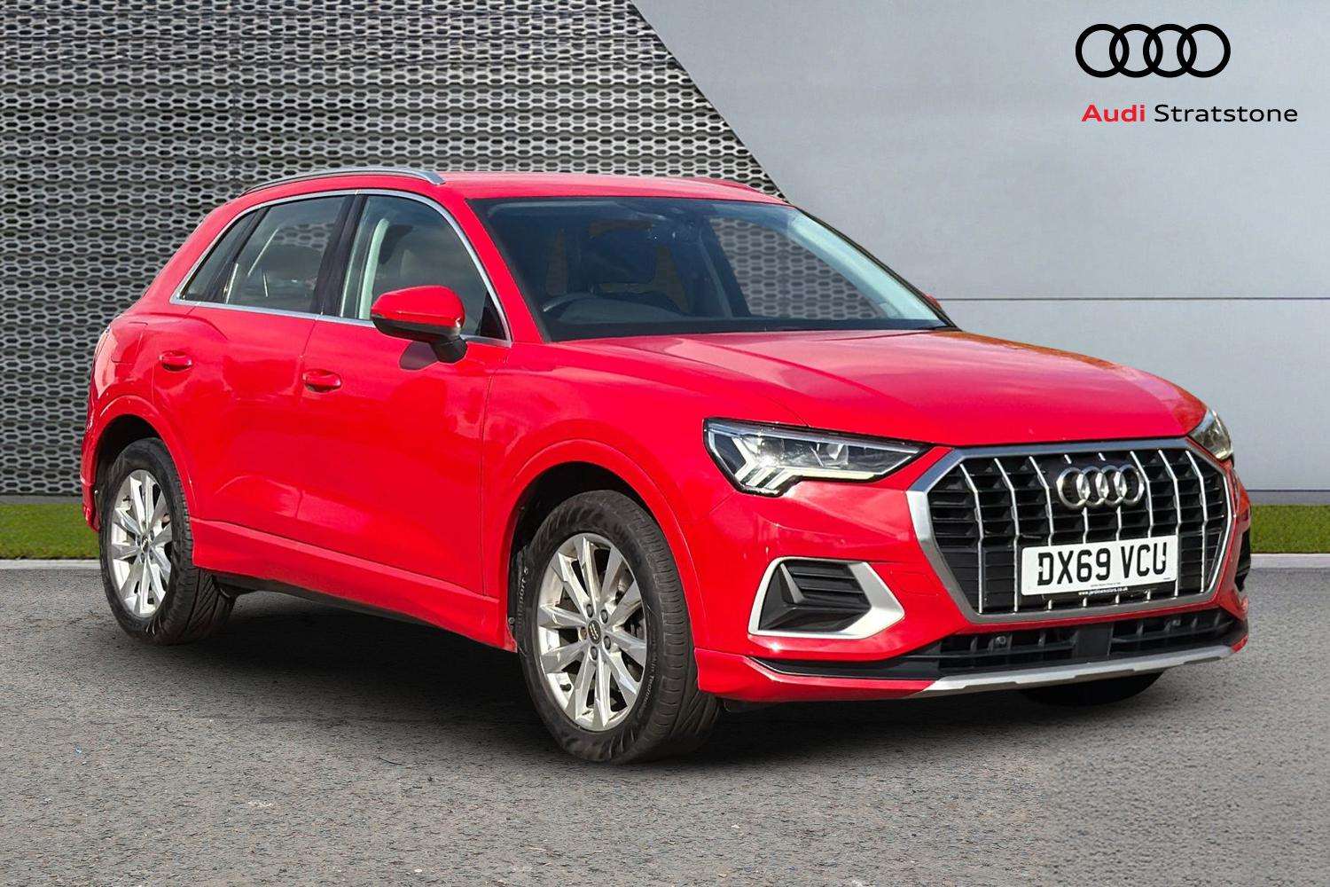 Used Audi Q3 2019 for sale - 76540871: Photo 1