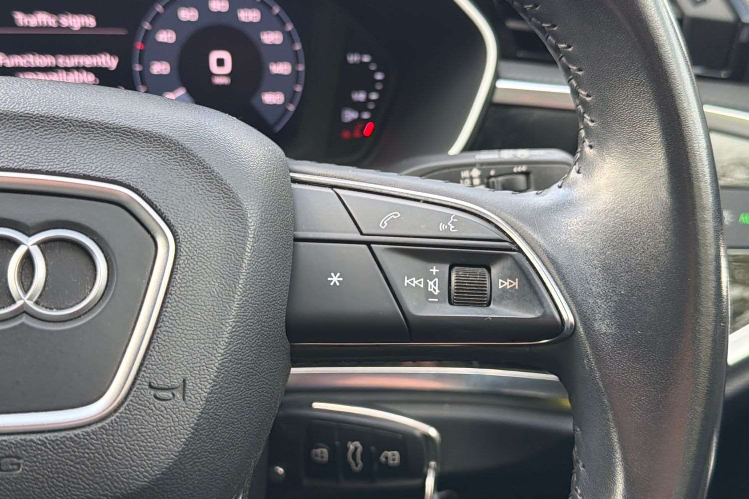 Used Audi Q3 2019 for sale - 76540871: Photo 17