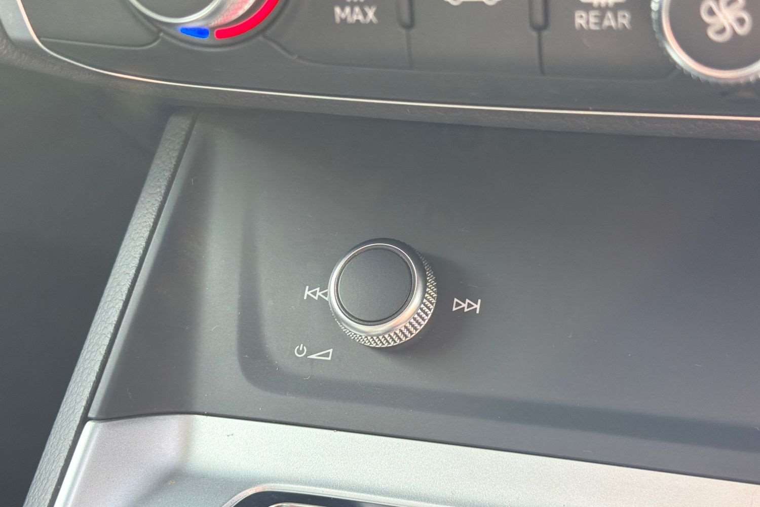 Used Audi Q3 2019 for sale - 76540871: Photo 35