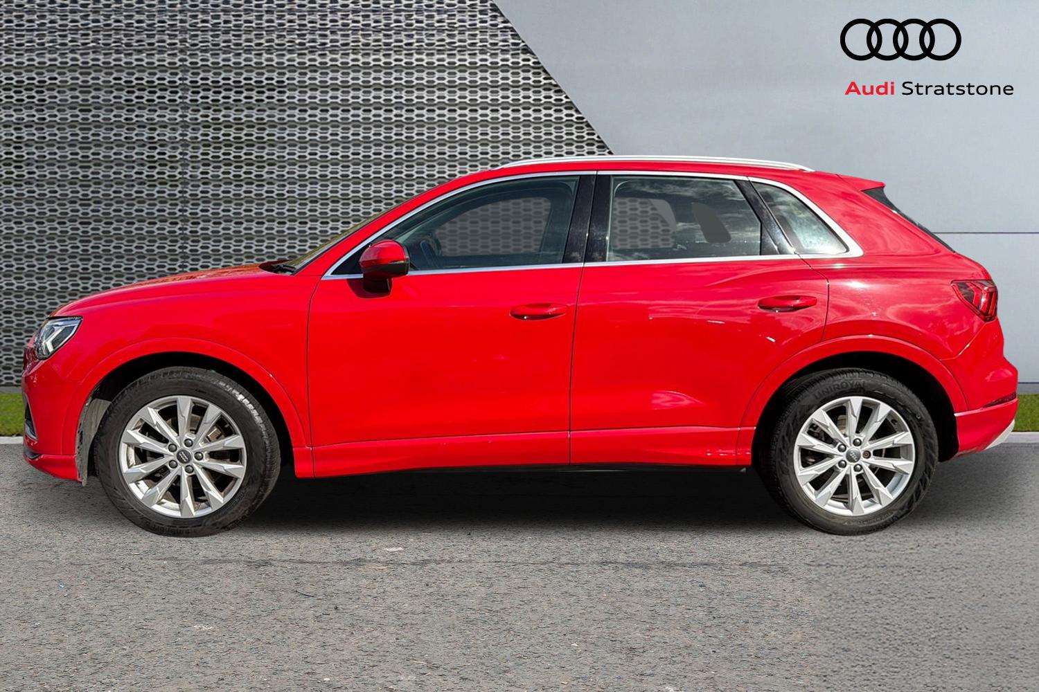 Used Audi Q3 2019 for sale - 76540871: Photo 8