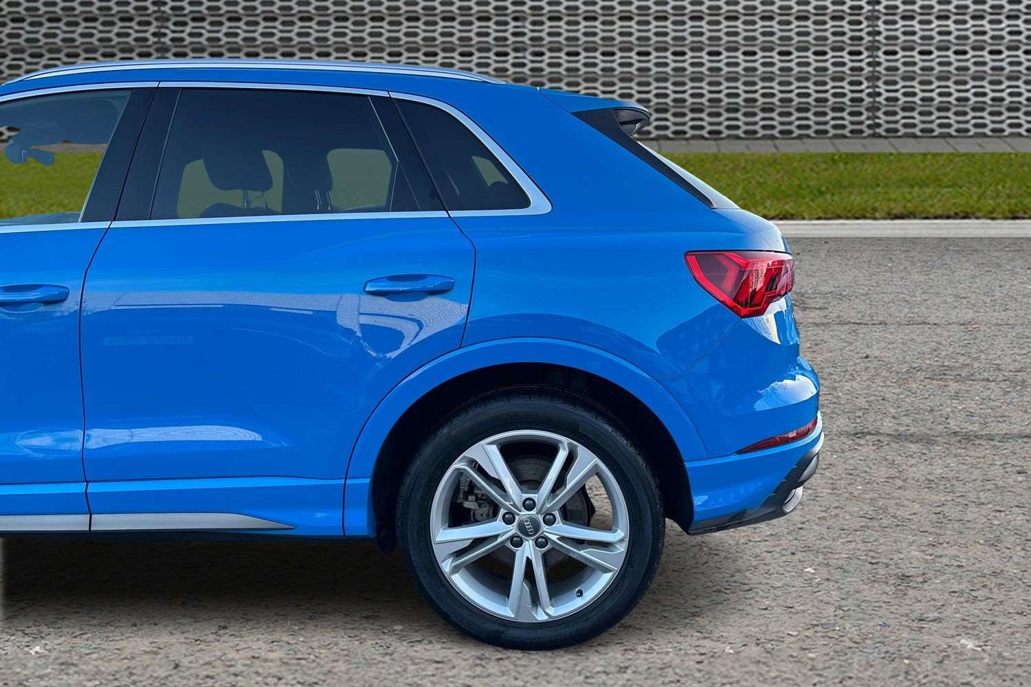 Used Audi Q3 2019 for sale - 77389707: Photo 10