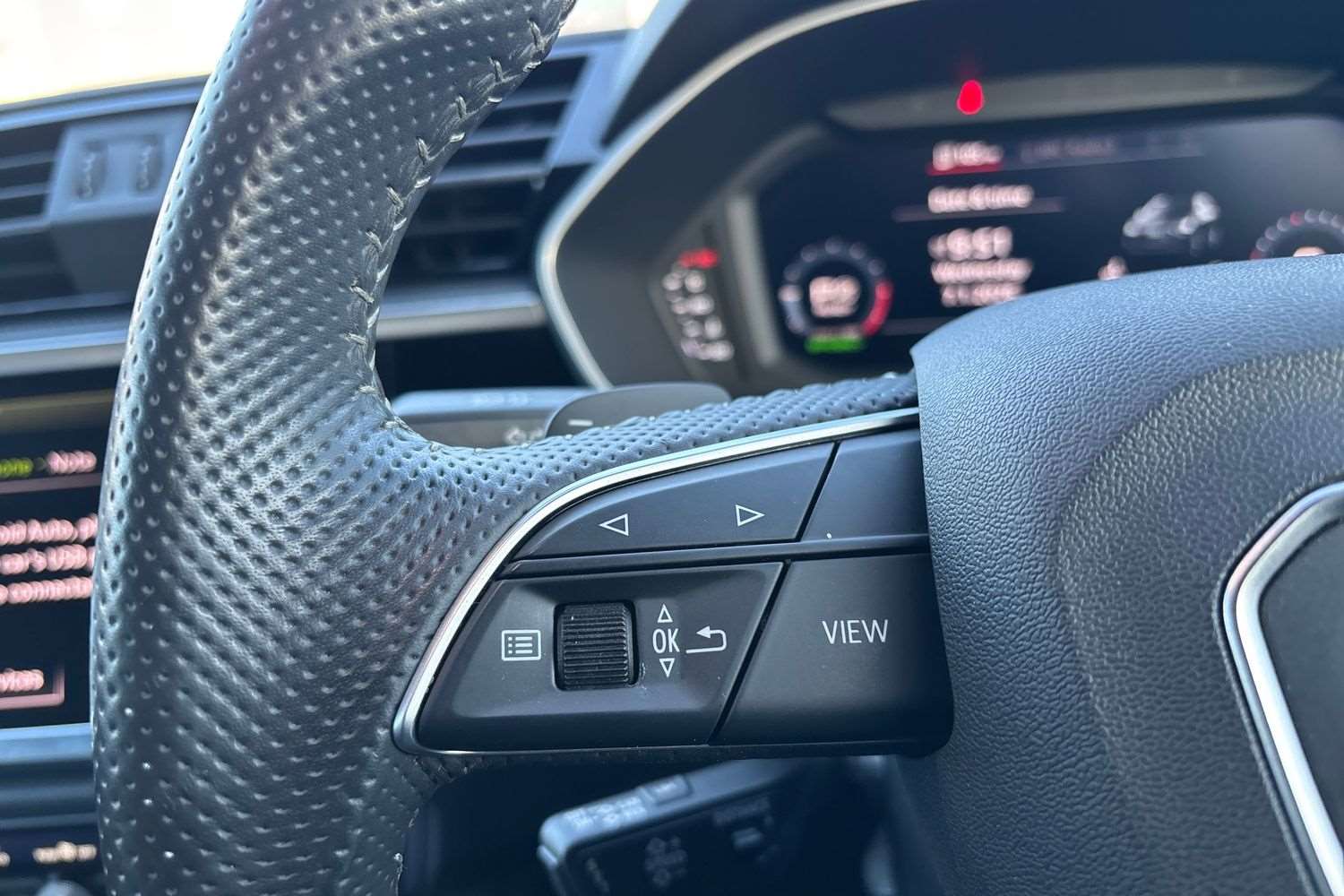 Used Audi Q3 2019 for sale - 77389707: Photo 16