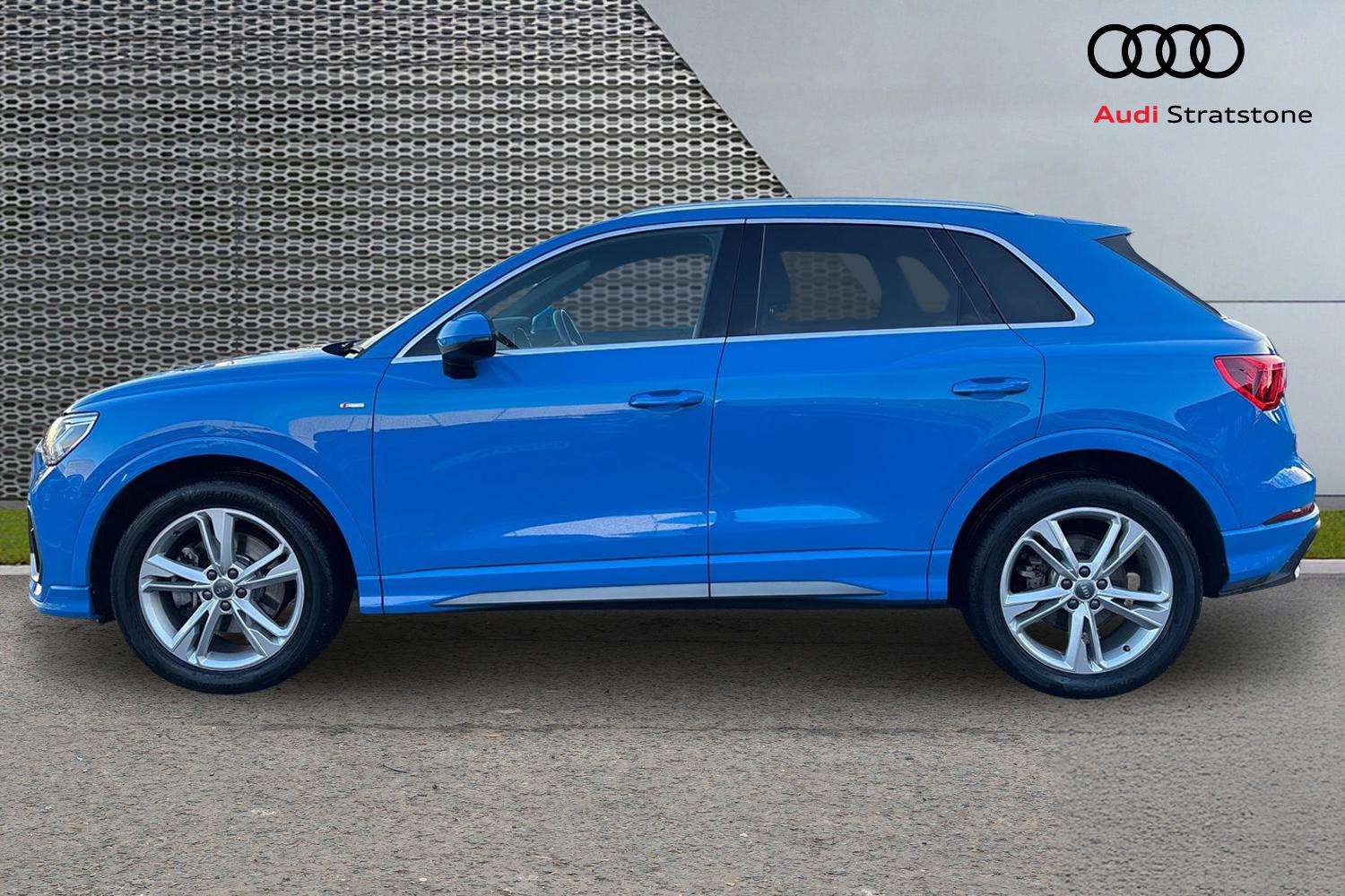 Used Audi Q3 2019 for sale - 77389707: Photo 8