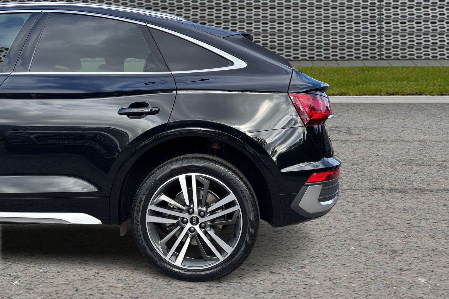 Used Audi Q5 2023 for sale - 76113443: Photo 10