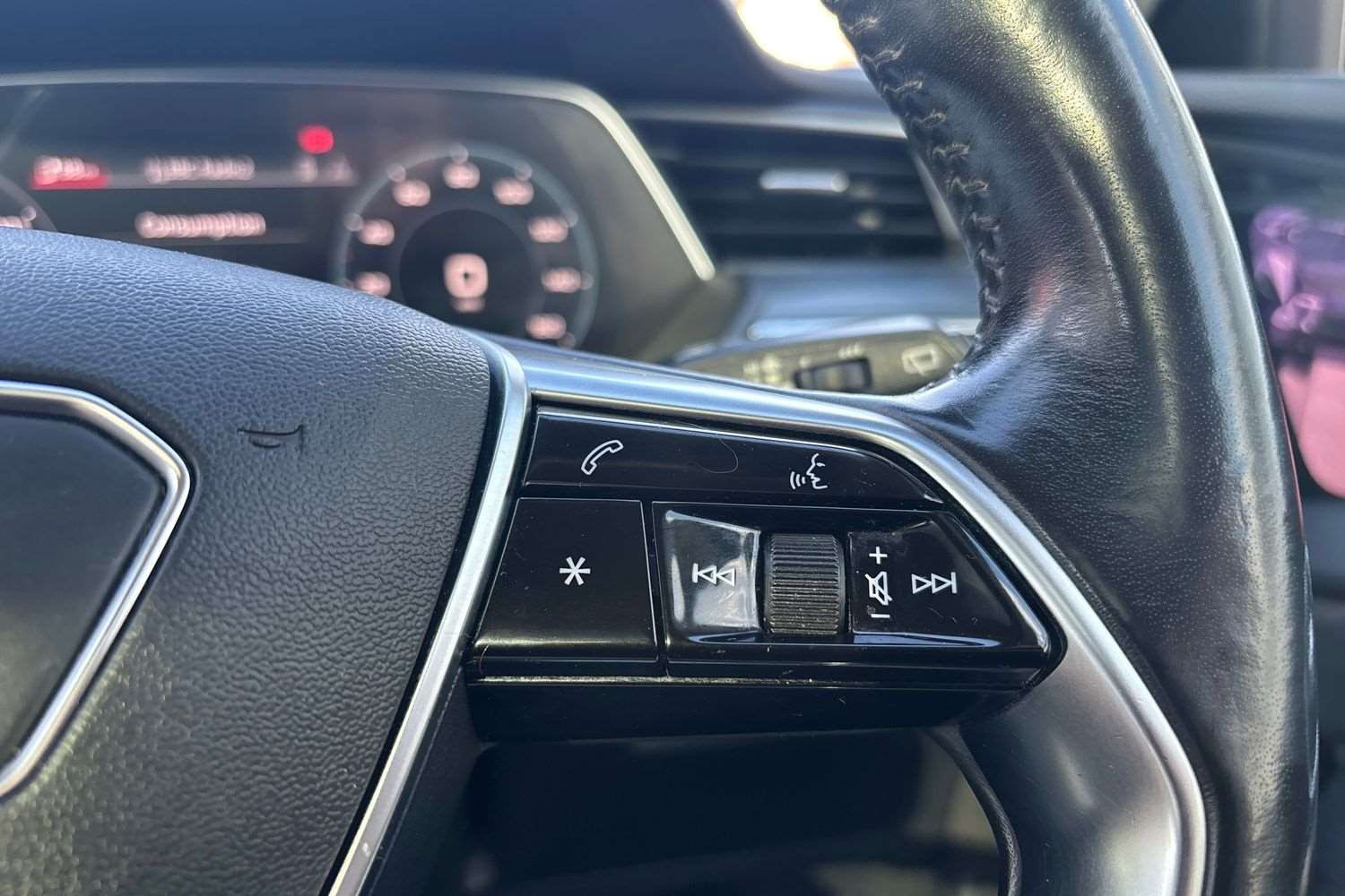 Used Audi e-tron for sale - 77661296: Photo 17