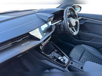 Used Audi RS3 2023 for sale - 77361402: Photo