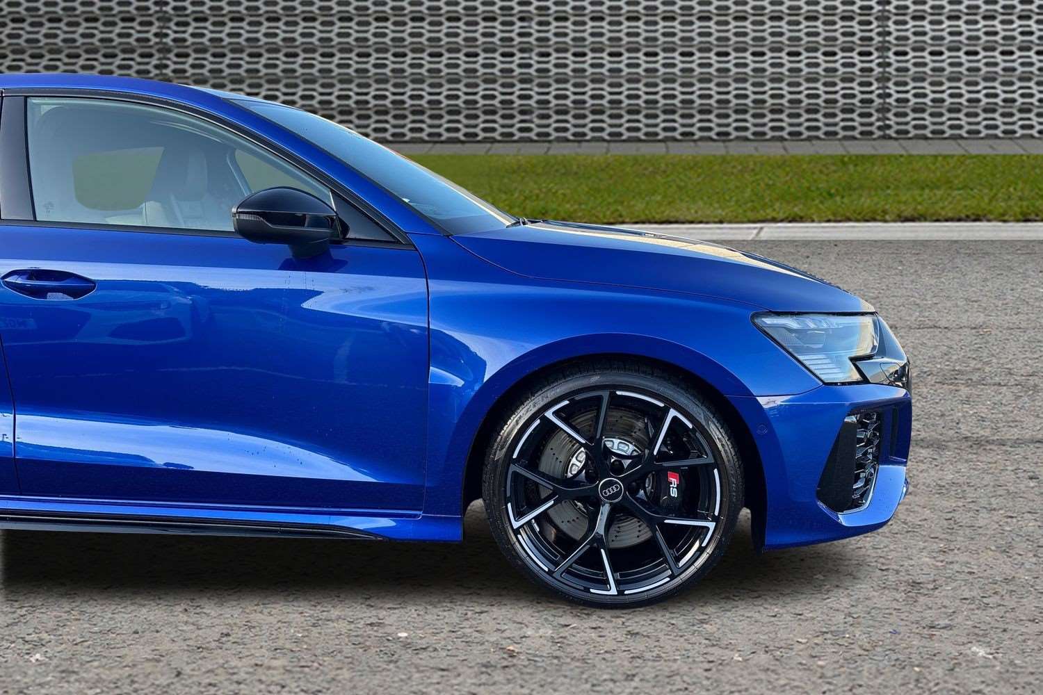 Used Audi RS3 2023 for sale - 77361402: Photo 5