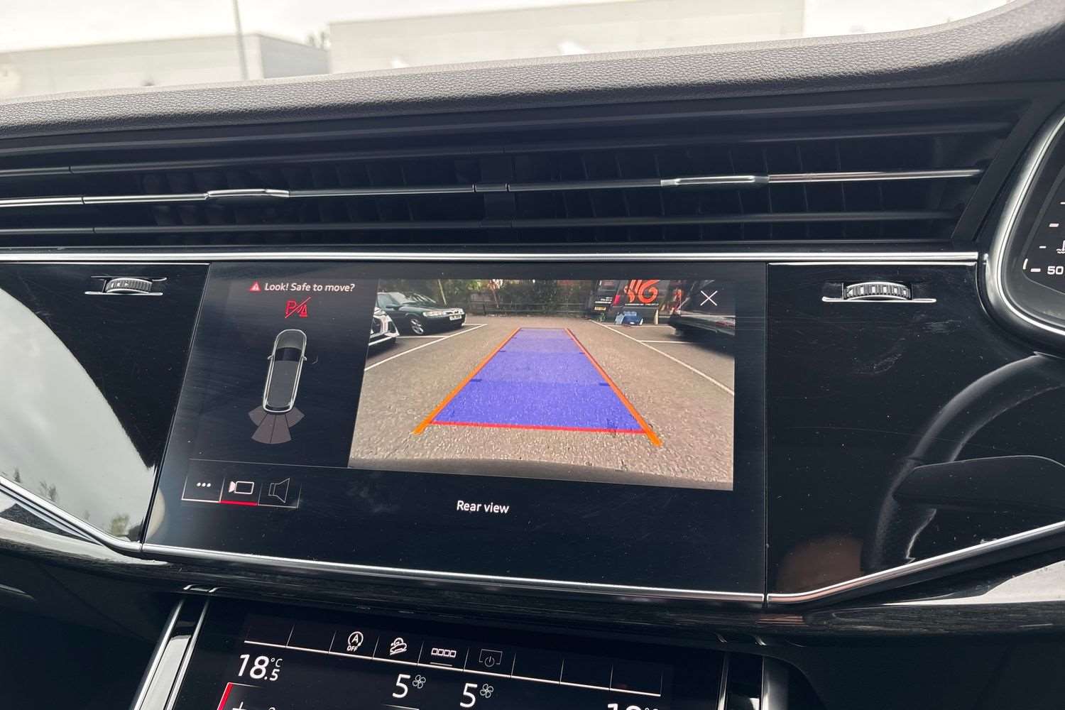 Used Audi Q7 2021 for sale - 76576082: Photo 26