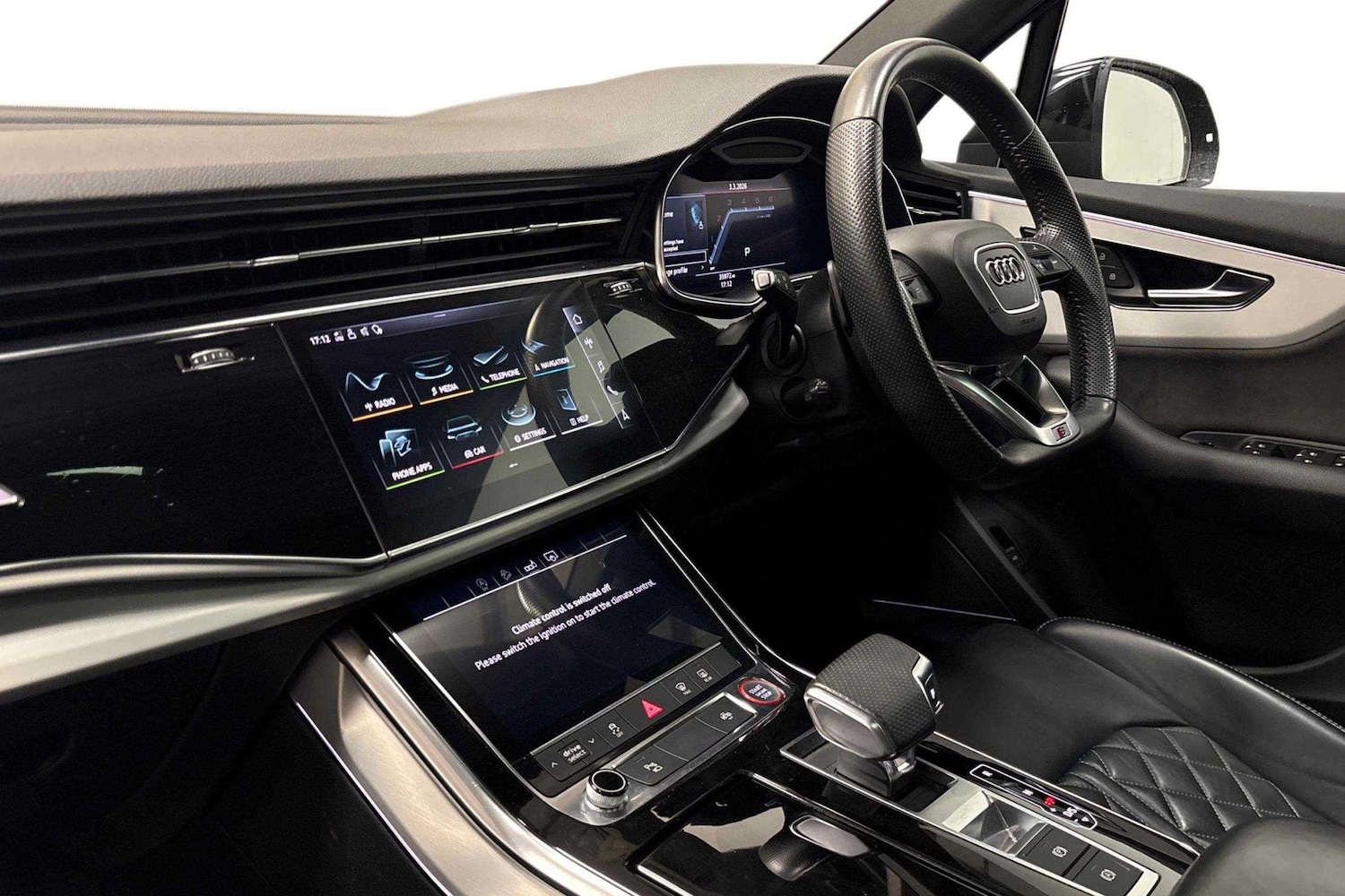 Used Audi Q7 2020 for sale - 78161523: Photo 2