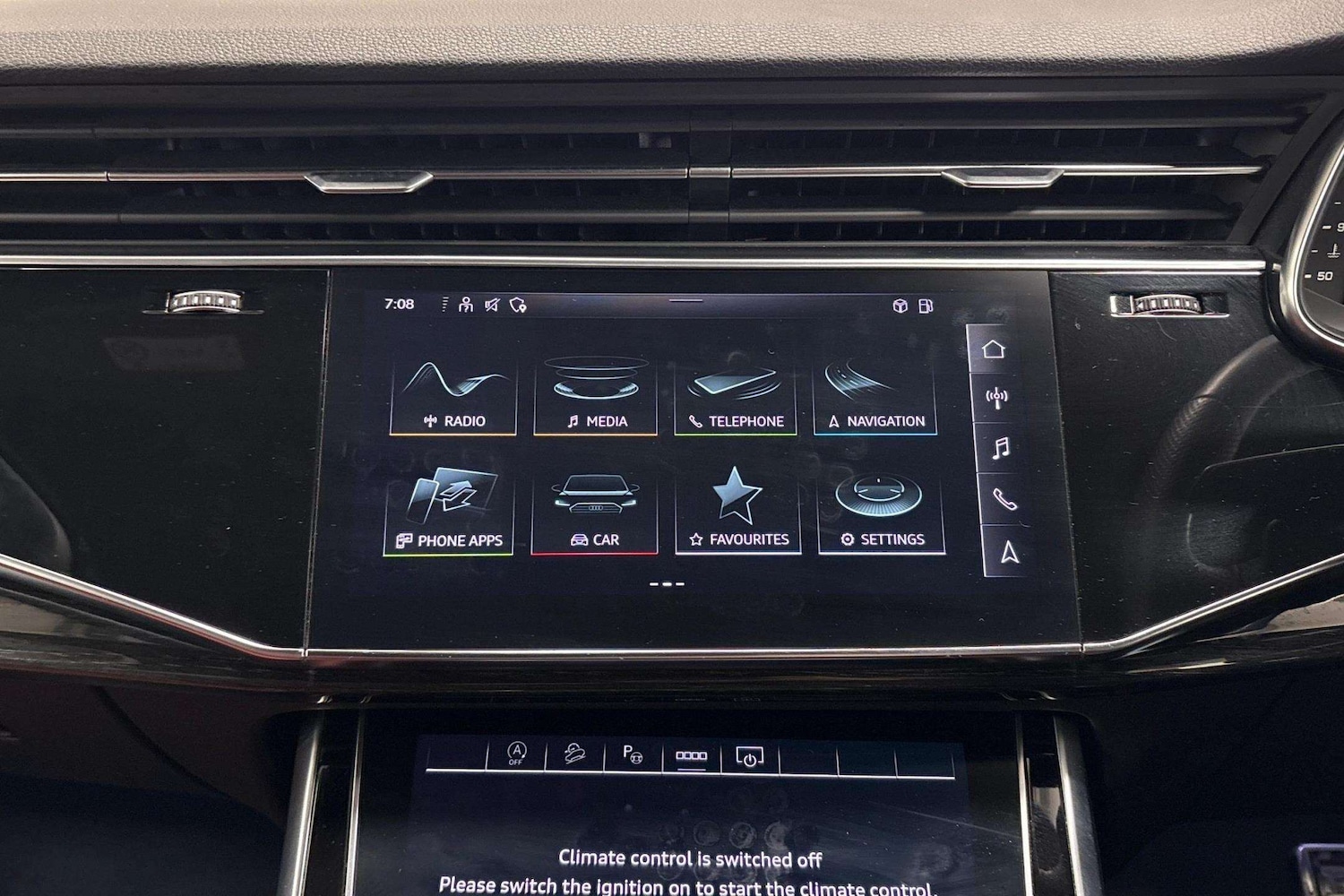 Used Audi Q7 2021 for sale - 76929072: Photo 8