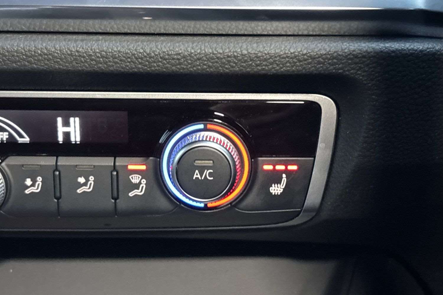 Used Audi Q3 2025 for sale - 76540867: Photo 28