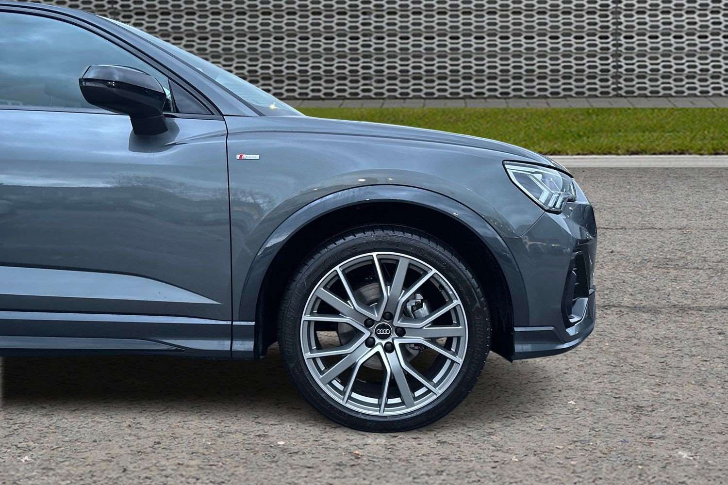 Used Audi Q3 2025 for sale - 76540867: Photo 5