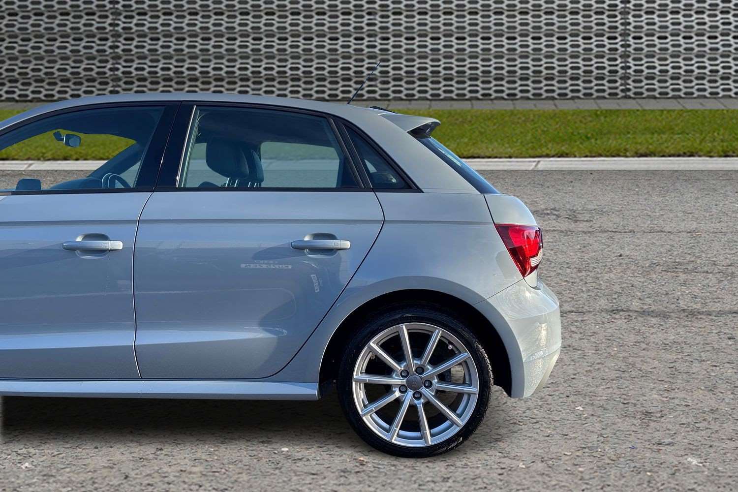 Used Audi A1 2018 for sale - 77134898: Photo 10