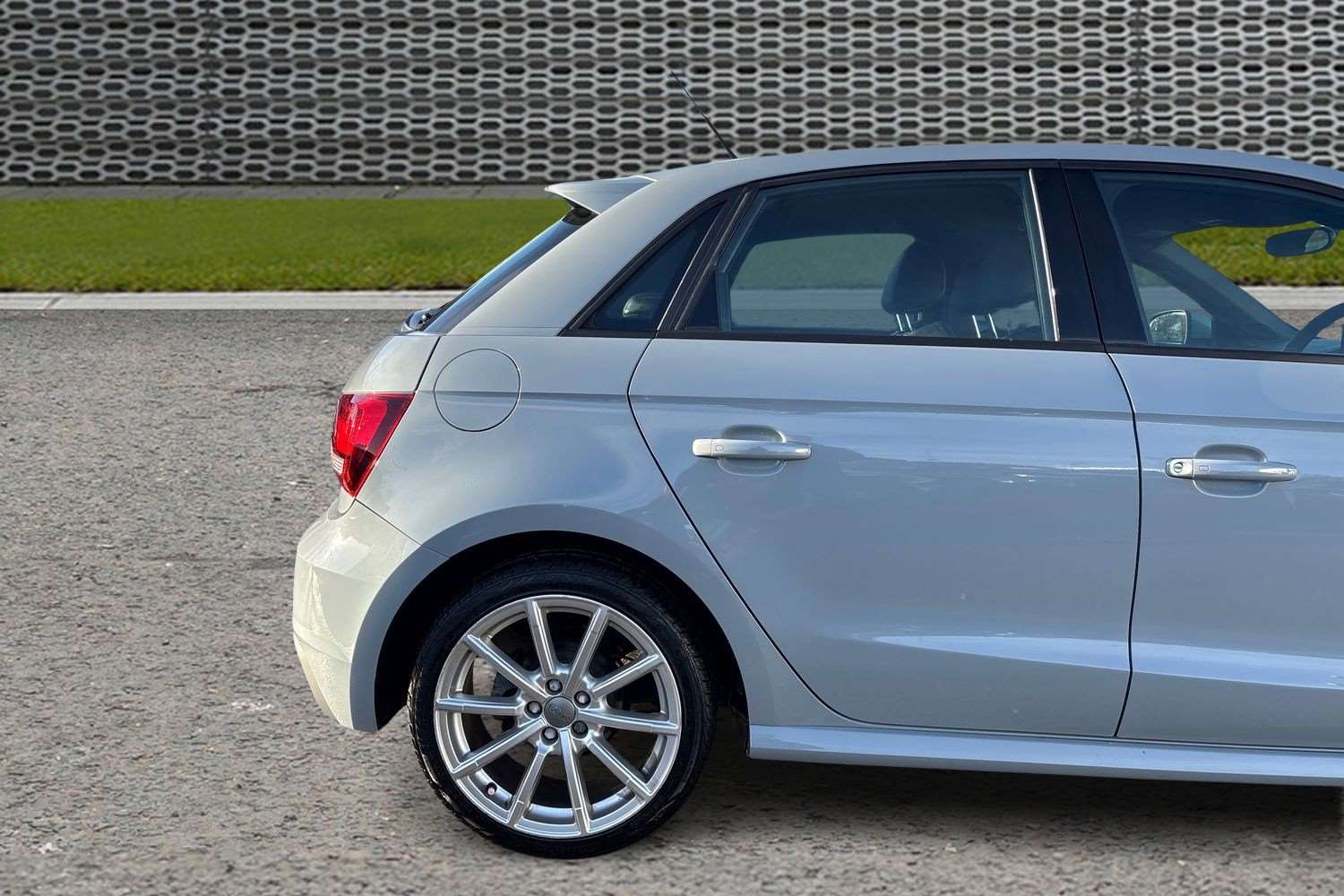 Used Audi A1 2018 for sale - 77134898: Photo 9