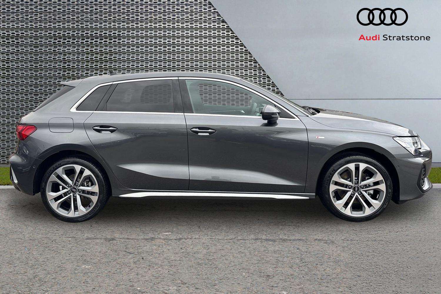 Used Audi A3 2025 for sale - 77112254: Photo 4