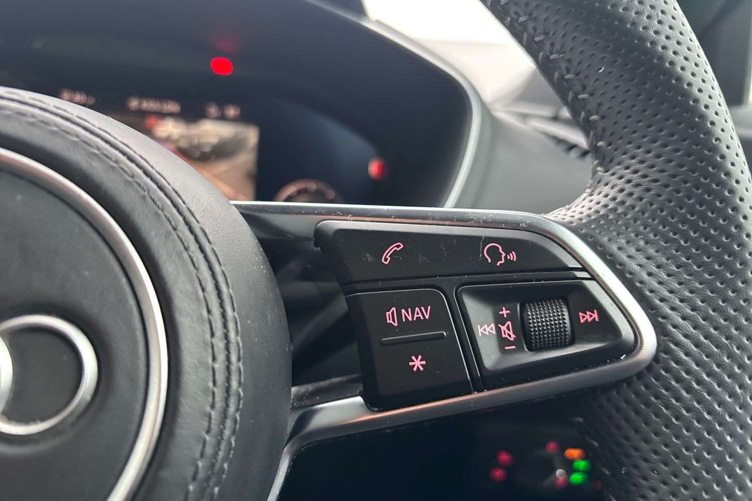 Used Audi TT 2021 for sale - 76755326: Photo 17