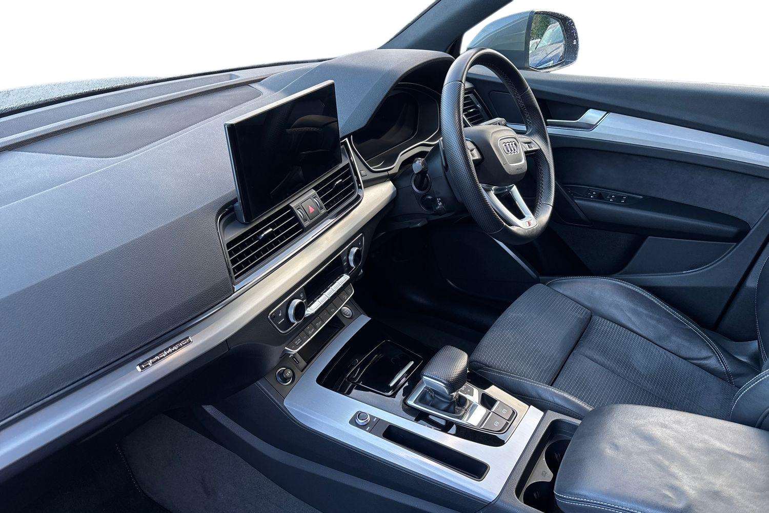 Used Audi Q5 2022 for sale - 76902392: Photo 2