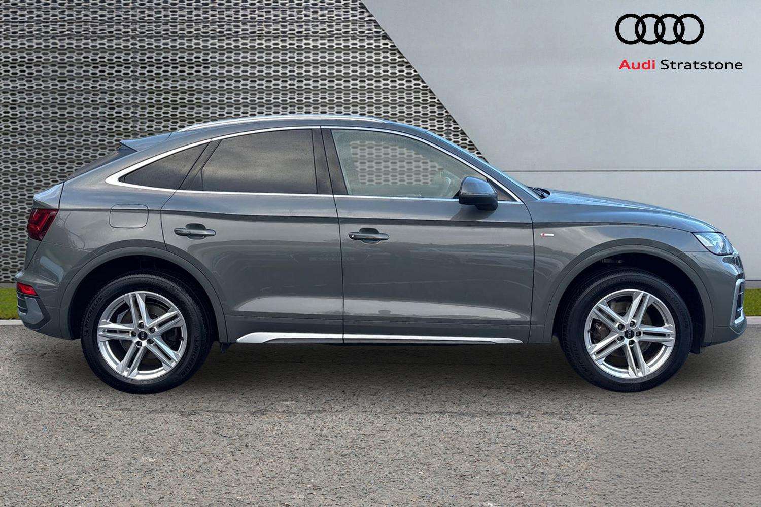 Used Audi Q5 2022 for sale - 76902392: Photo 4