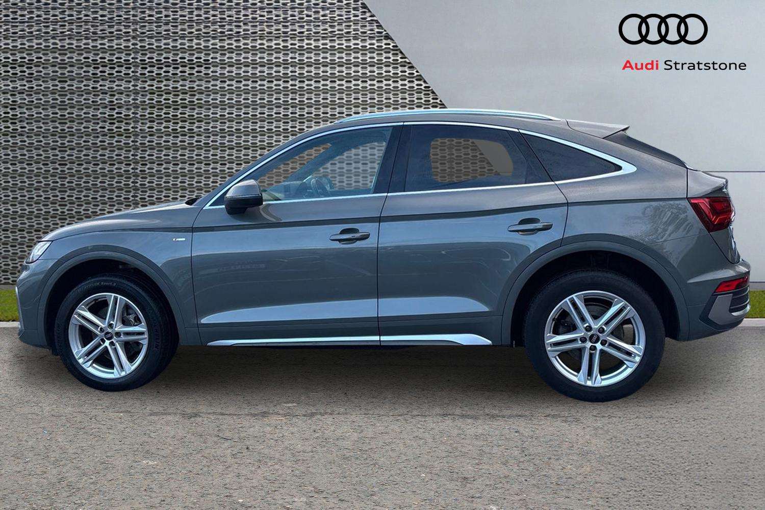 Used Audi Q5 2022 for sale - 76902392: Photo 8