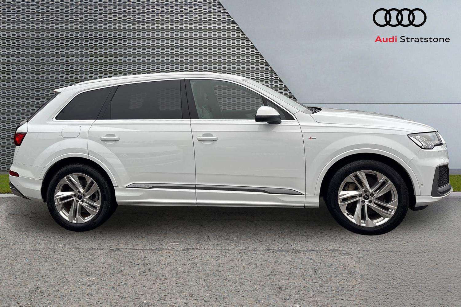 Used Audi Q7 2021 for sale - 77112375: Photo 4
