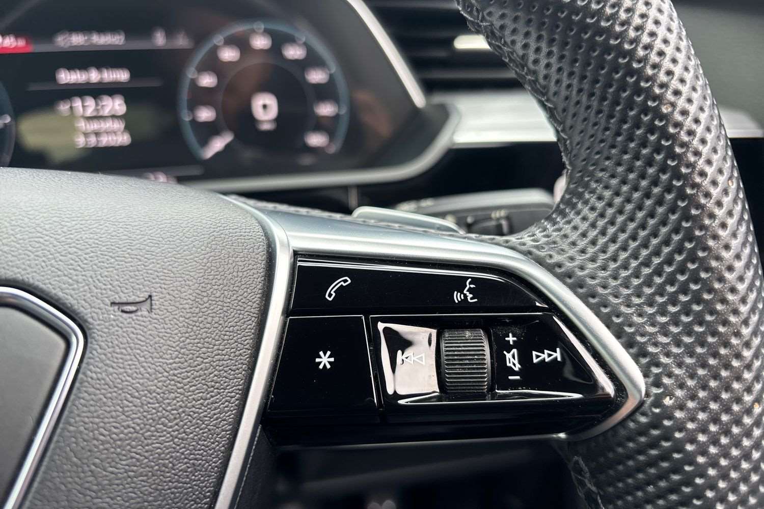 Used Audi e-tron 2021 for sale - 77674739: Photo 17