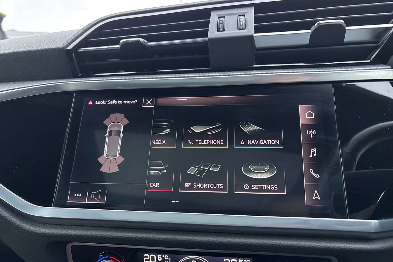 Used Audi Q3 2019 for sale - 77414562: Photo 26