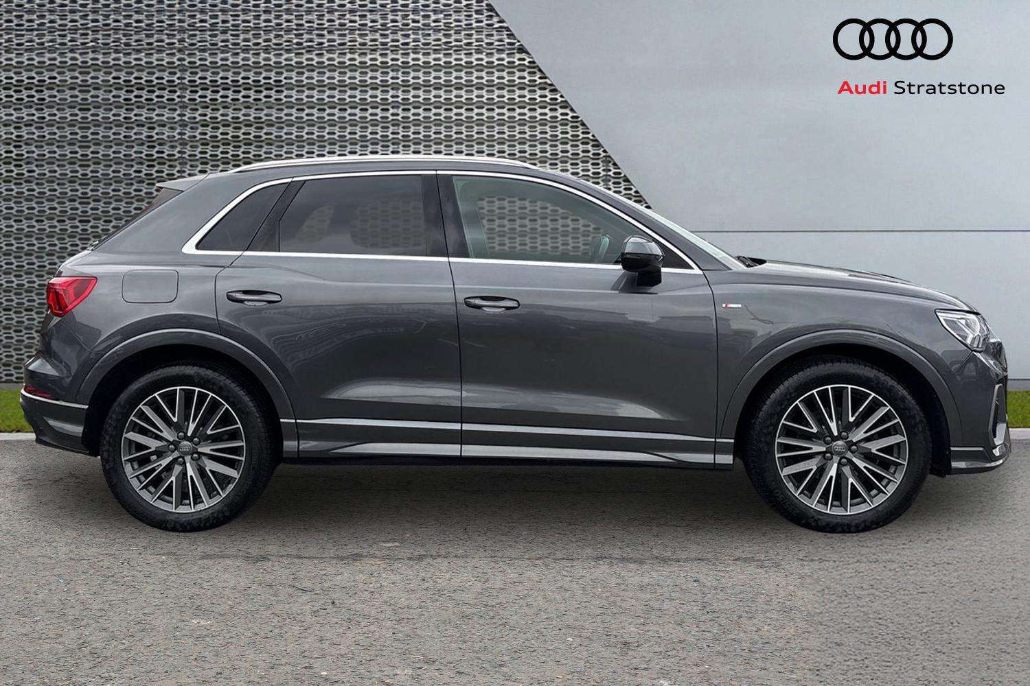 Used Audi Q3 2019 for sale - 77414562: Photo 4