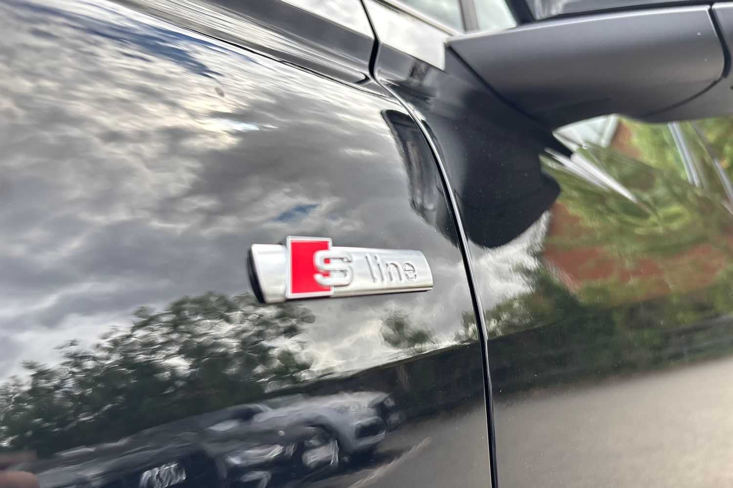 Used Audi Q4 e-tron 2025 for sale - 76063518: Photo 32
