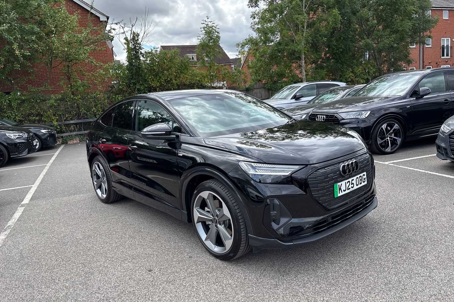 Used Audi Q4 e-tron 2025 for sale - 76063518: Photo 34