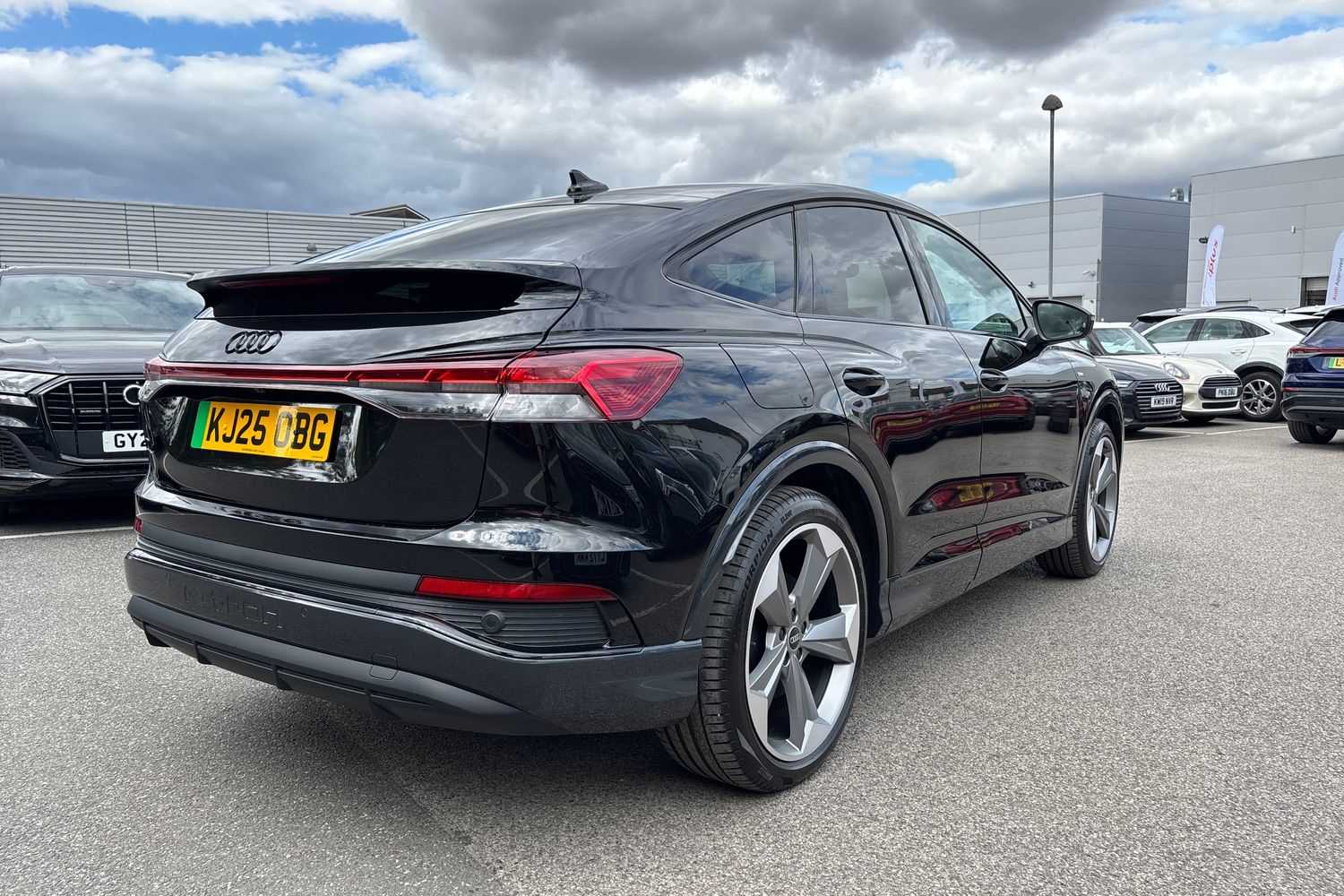 Used Audi Q4 e-tron 2025 for sale - 76063518: Photo 35