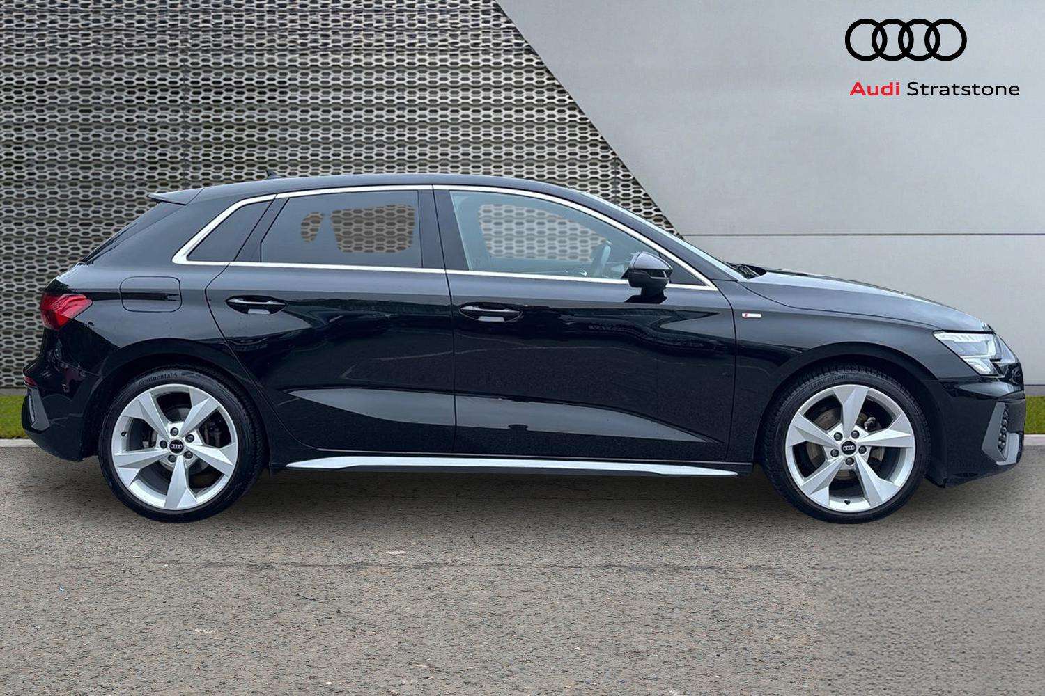 Used Audi A3 2023 for sale - 76113430: Photo 4