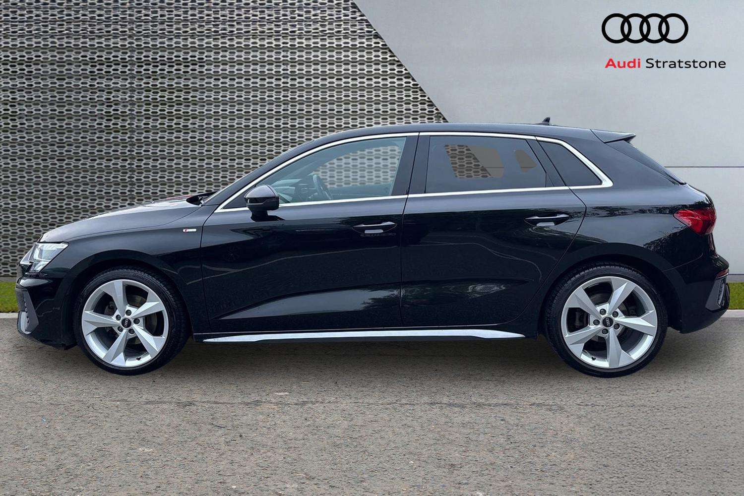 Used Audi A3 2023 for sale - 76113430: Photo 8