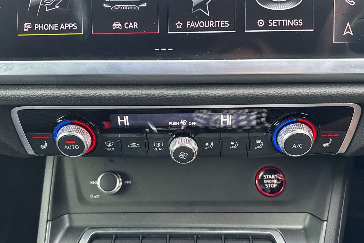 Used Audi RS Q3 2022 for sale - 77134902: Photo 28