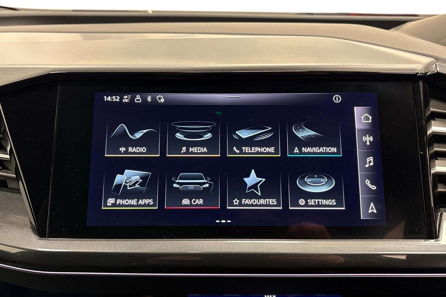 Used Audi Q4 e-tron 2022 for sale - 78089504: Photo 8