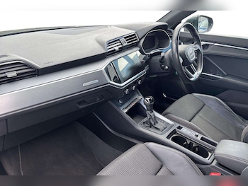Used Audi Q3 2019 for sale - 78764288: Photo
