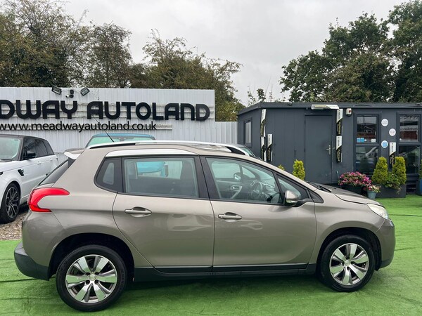 Used Peugeot 2008 2015 for sale - 72605806: Photo 11