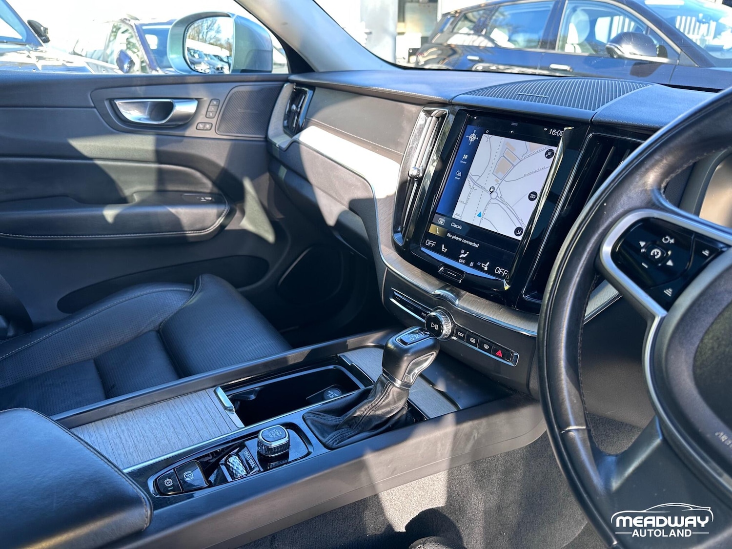 Used Volvo XC60 2018 for sale - 77978042: Photo 10