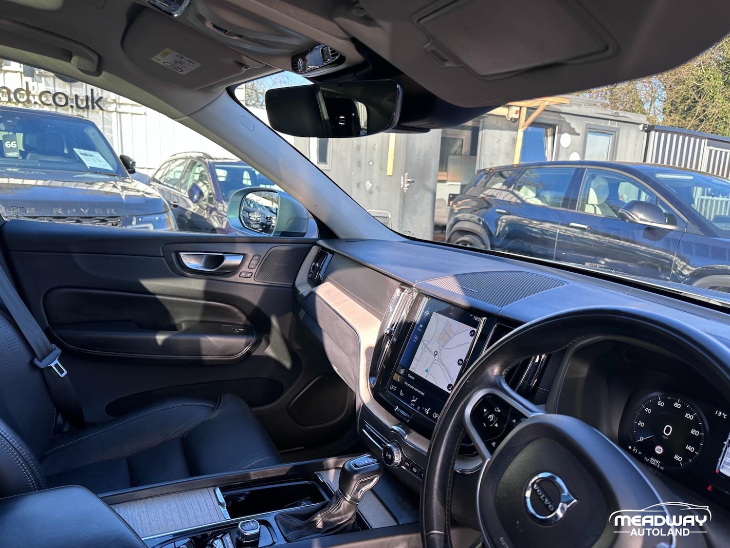 Used Volvo XC60 2018 for sale - 77978042: Photo 40