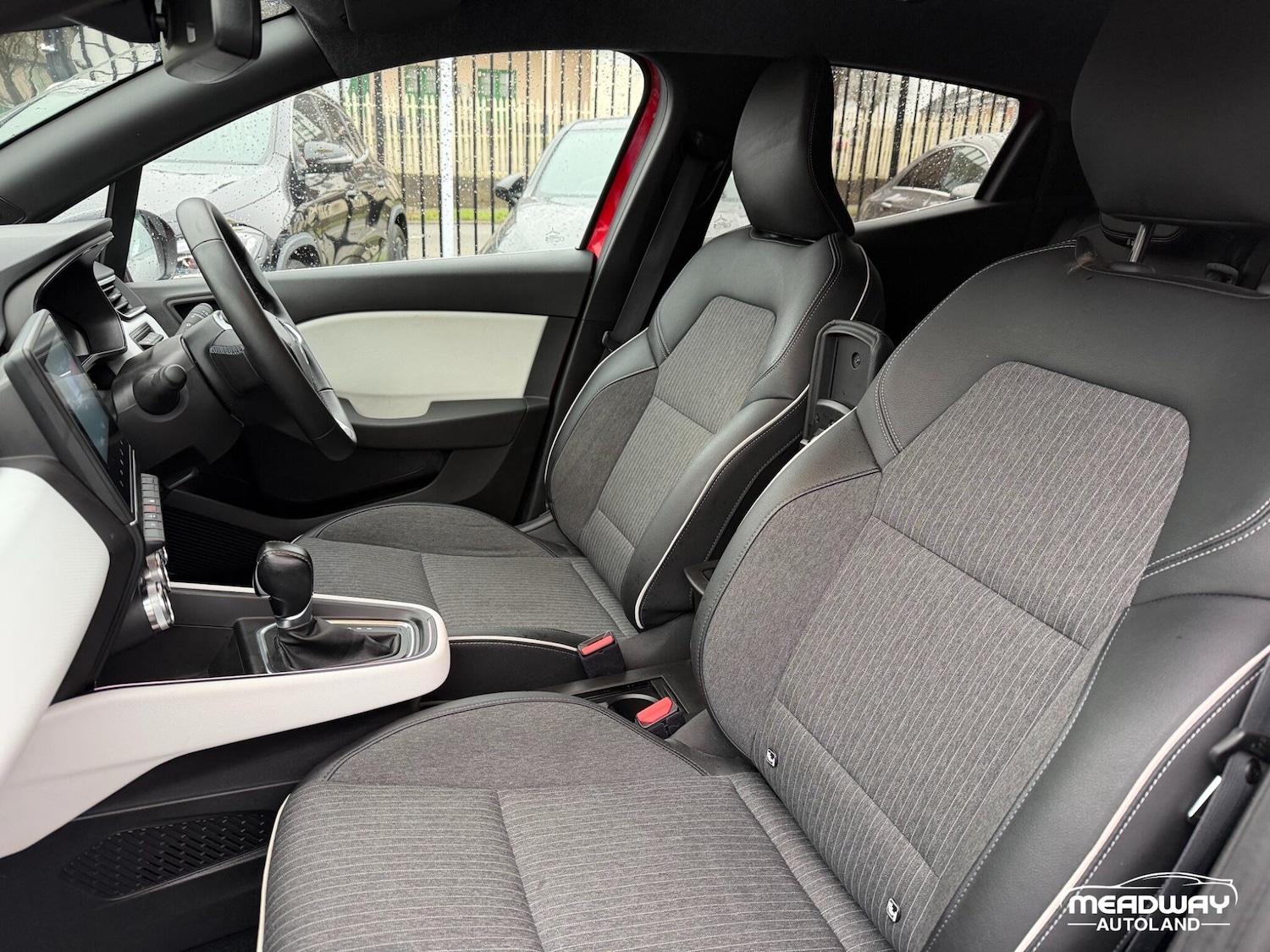 Used Renault Clio 2023 for sale - 77440956: Photo 26