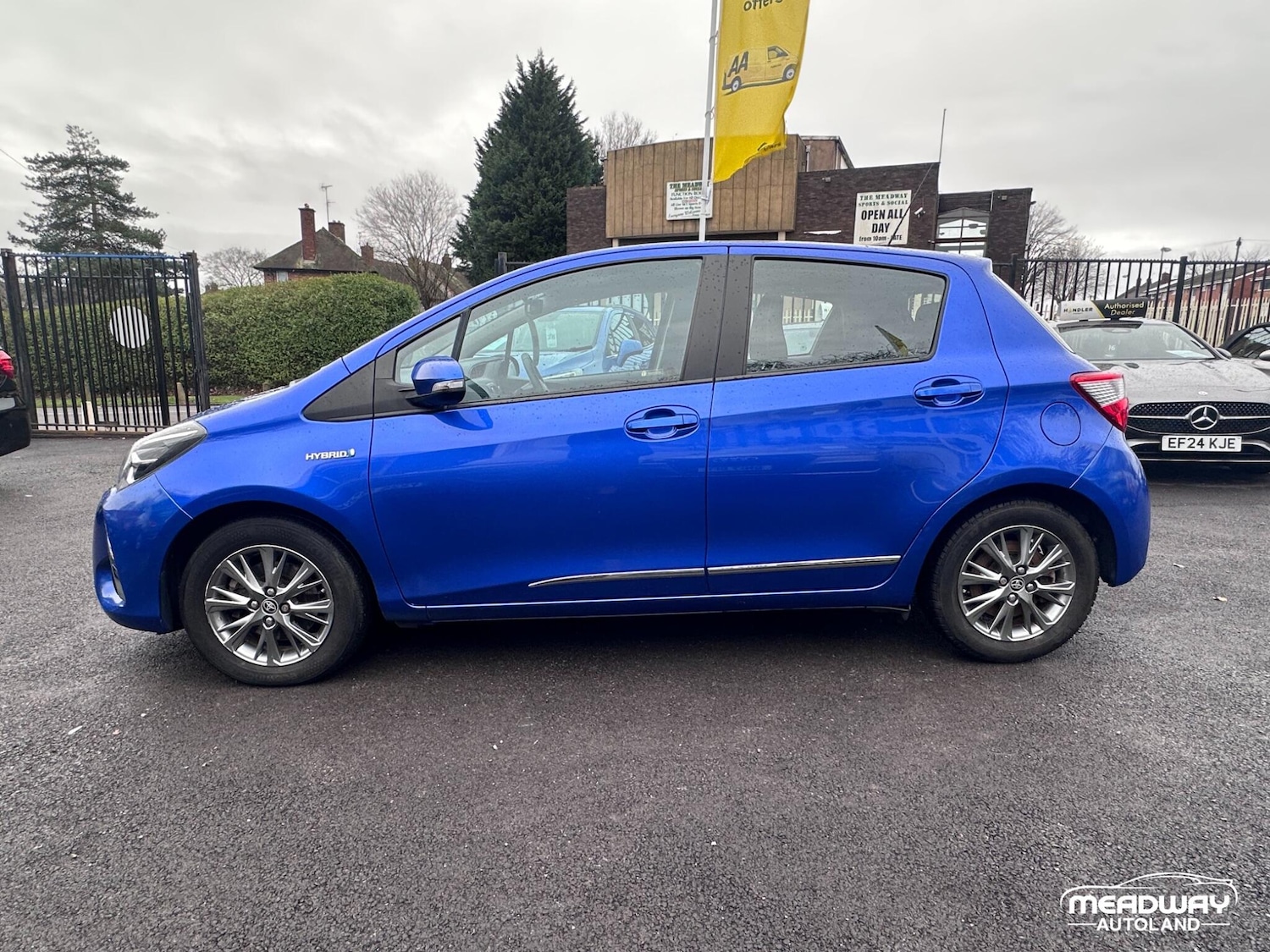 Used Toyota Yaris for sale - 77626185: Photo 13