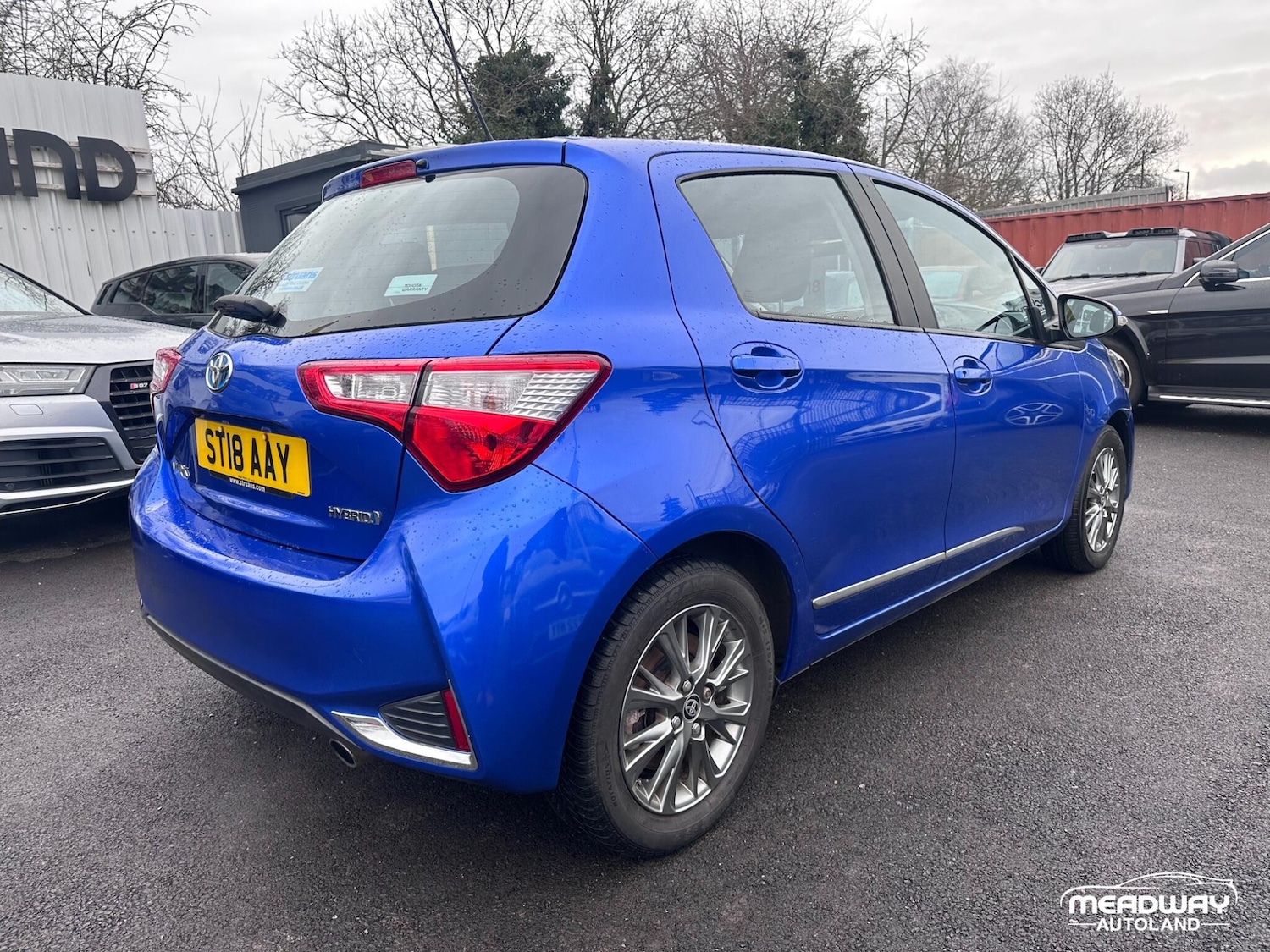 Used Toyota Yaris for sale - 77626185: Photo 17