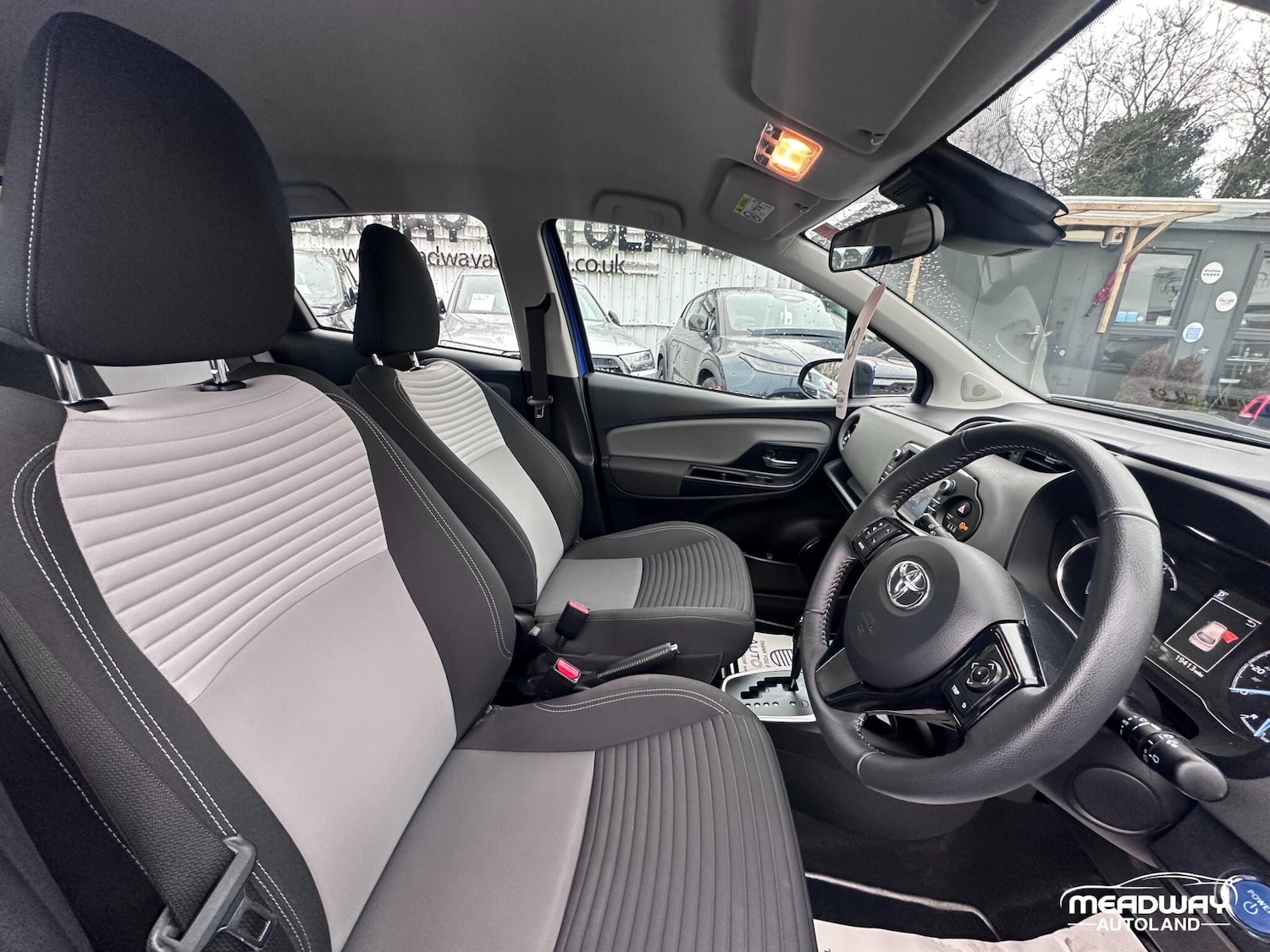 Used Toyota Yaris for sale - 77626185: Photo 7