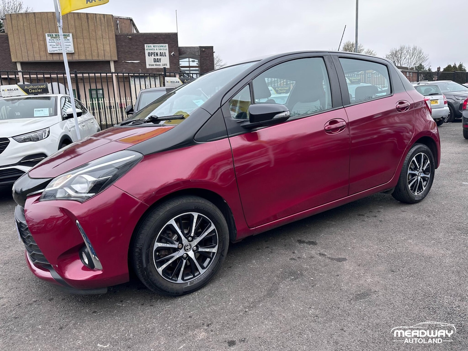 Used Toyota Yaris for sale - 78136358: Photo 11